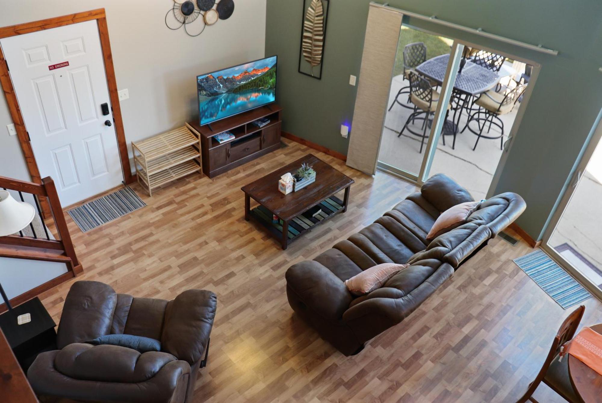Boho Bungalow On The Pond W/ Hot Tub Arnolds Park 外观 照片